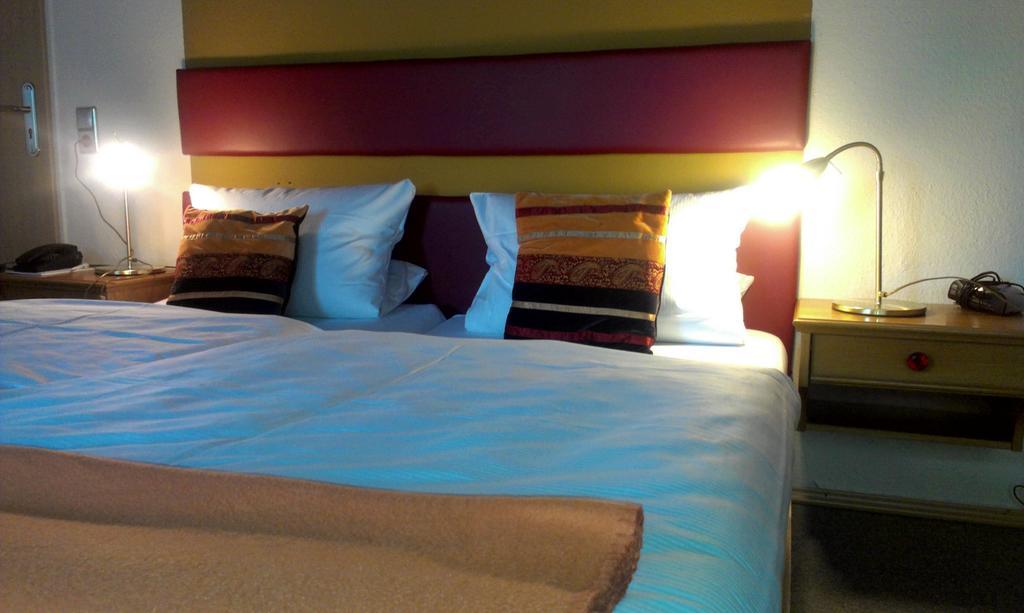 Hotel Zur Post Schonberg  Ruang foto
